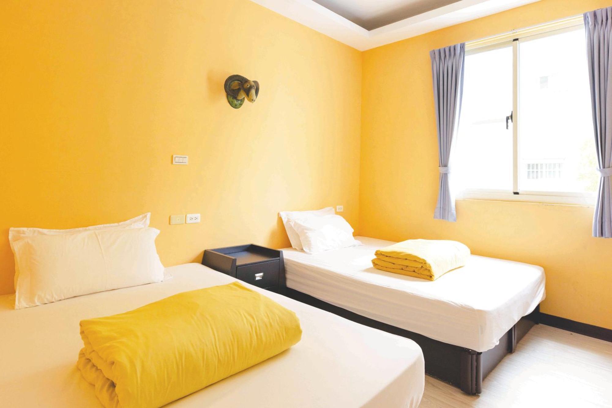 REST Book&Bed Bed and Breakfast Puli Buitenkant foto